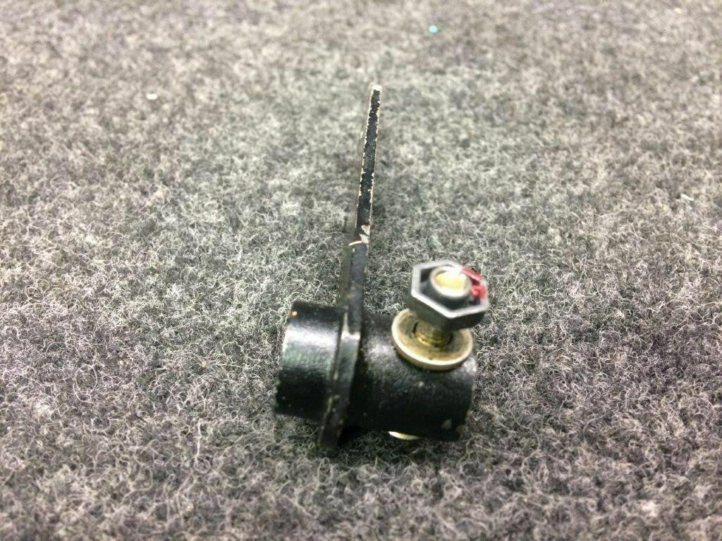 Piper 69092-002 Piper PA-32R-301 Arm Fuel Selector Control