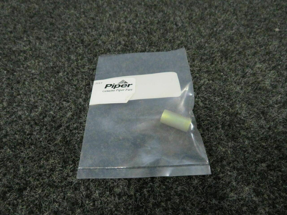 Piper 42129-004 Piper PA-31T Bushing NEW OLD STOCK C20