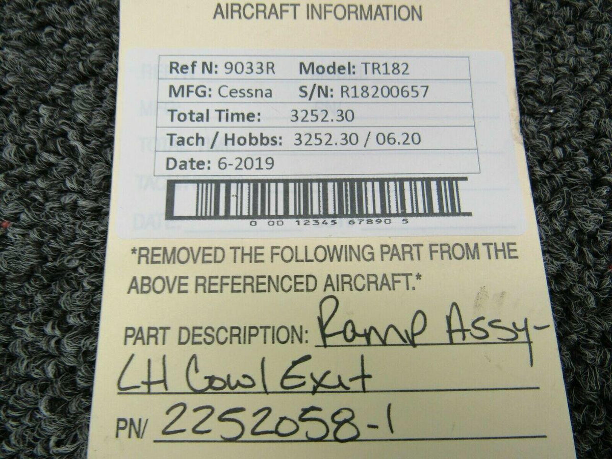 Cessna 2252058-1 Cessna TR182 LH Cowl Exit Ramp Assy