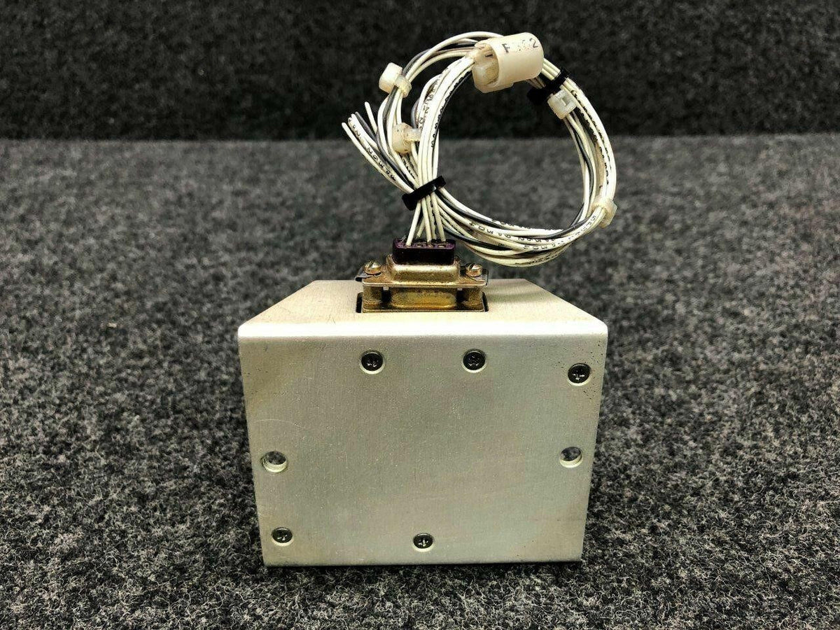 Cessna 1397-1 Cessna Citation 500 Amplifier Slew Switch Volts 28