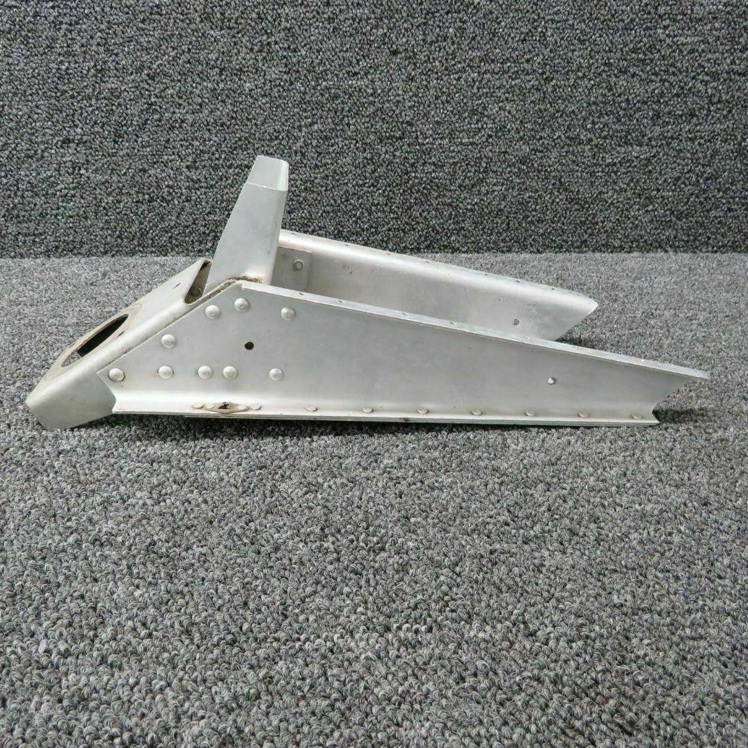 Cessna 1213433-19 / 1213433-15 Cessna U206C Bracket LH Forward W/ Channel Engine Mount