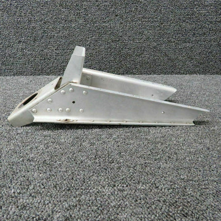 Cessna 1213433-19 / 1213433-15 Cessna U206C Bracket LH Forward W/ Channel Engine Mount