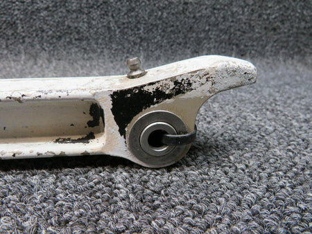 Cessna 0841103-8 Cessna 320D Side Link Assembly Lower RH