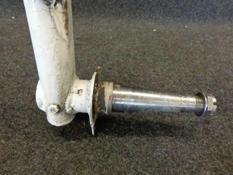 Cessna 0841000-109 Cessna 320D Strut Assy Main Gear LH