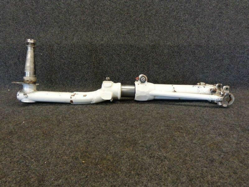 Cessna 0841000-109 Cessna 320D Strut Assy Main Gear LH