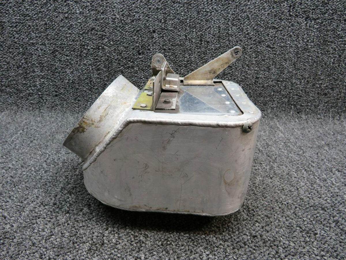 Cessna 0850340-1 Cessna 320D Box Assembly Alt Air Chamber LH