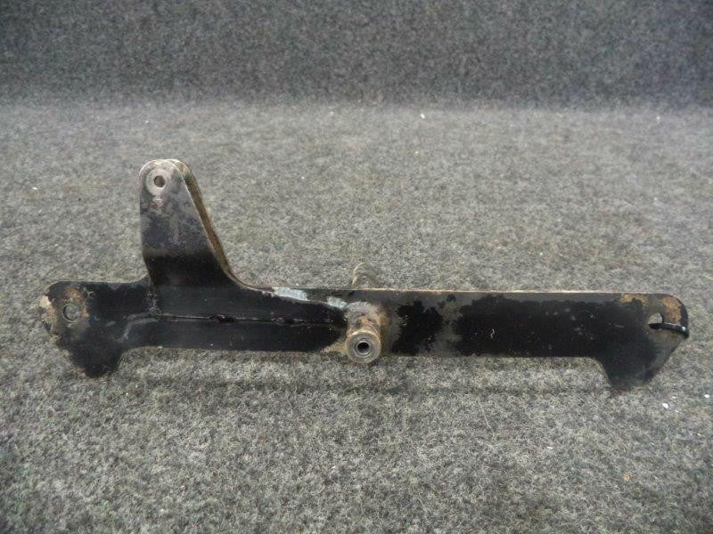 Piper PA28 Bellcrank Assy Aileron RH P/N 35614-011 / 35135-903