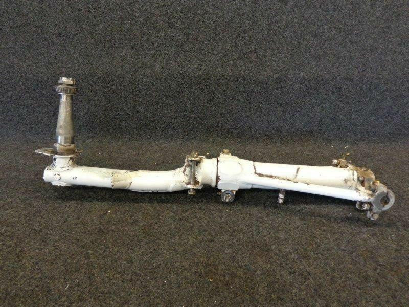 Cessna 0841000-110 Cessna 320D Strut Assy Main Gear RH