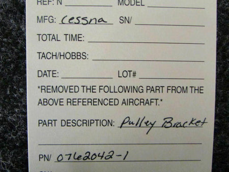 Cessna 0762042-1 Cessna Pulley Bracket Assembly NEW SA