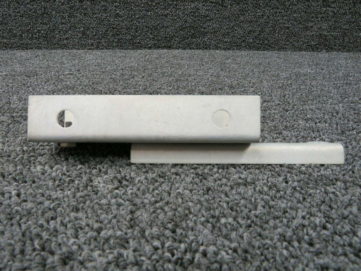 Beechcraft 50-910179-109 Beech Bracket NEW OLD STOCK SA