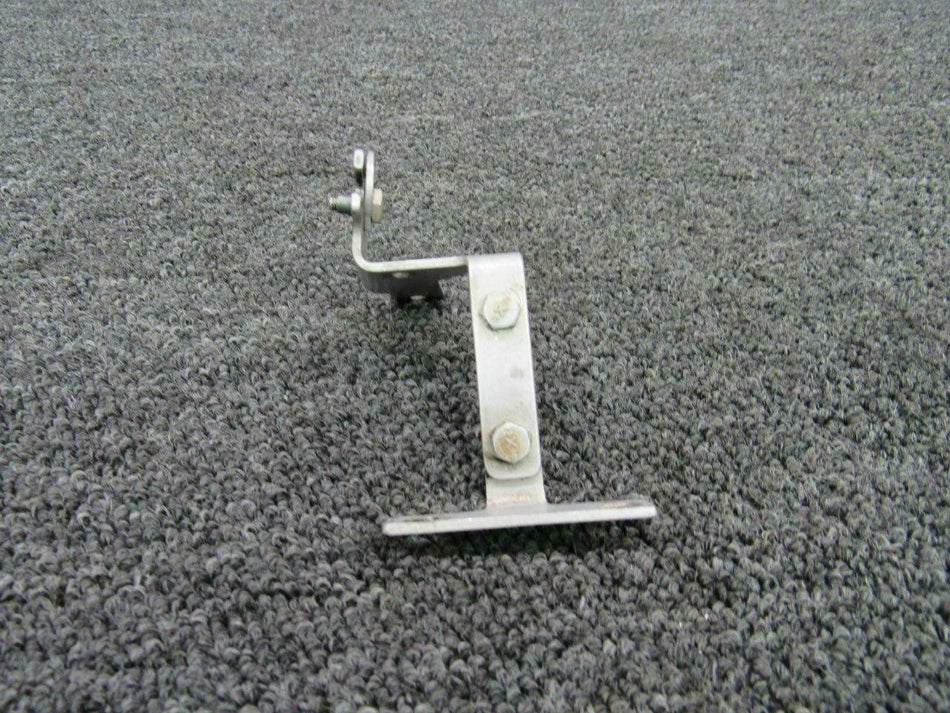 Cessna 2213087-1 Cessna TR182 Cowl Flap Cable Bracket RH
