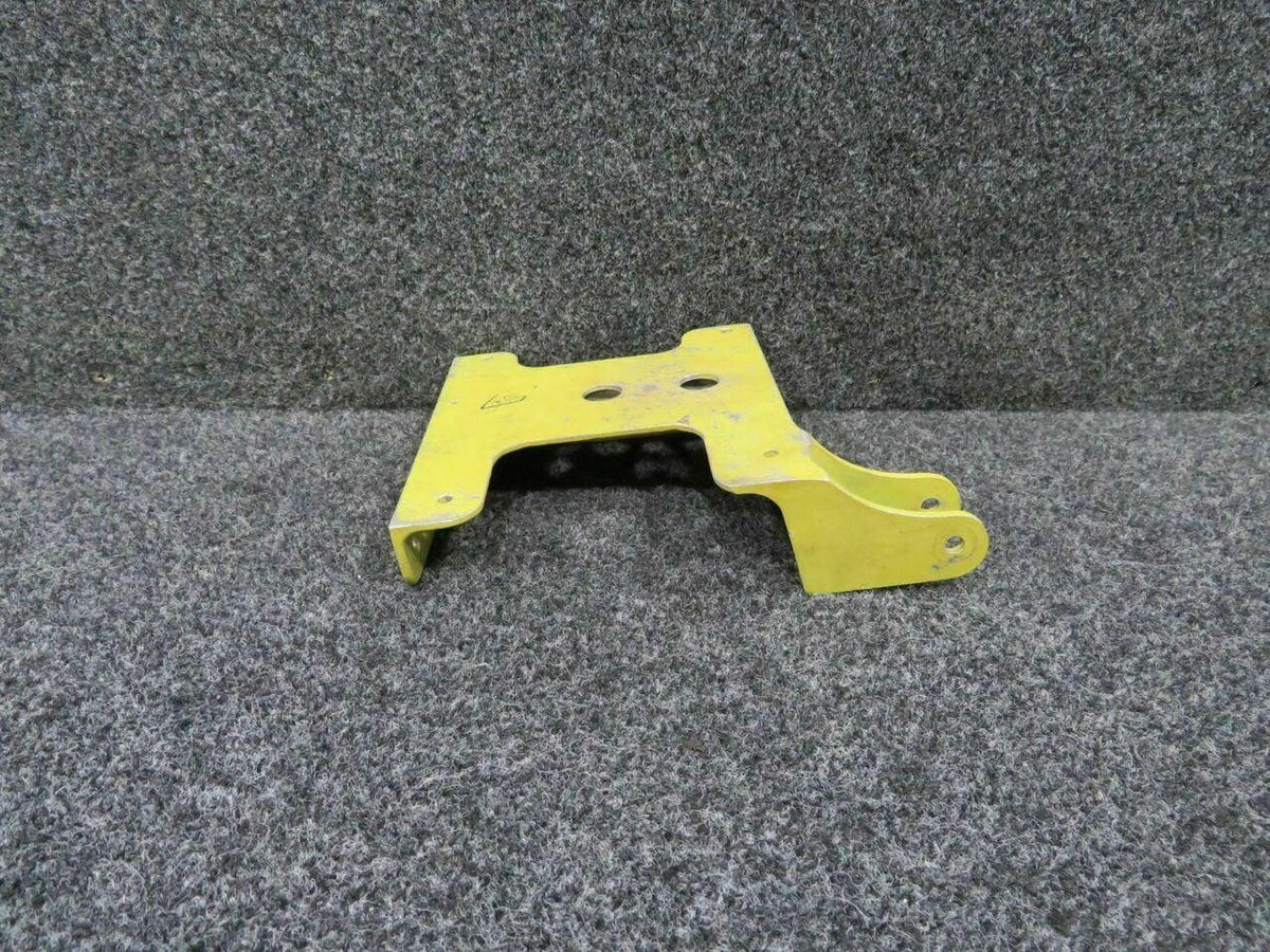 Cessna 4042212 Cessna Mounting Bracket SA