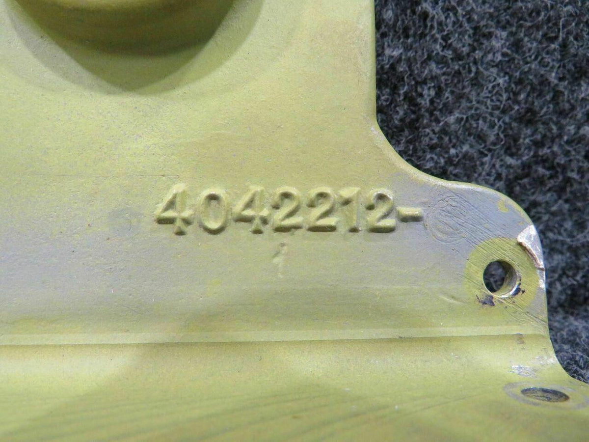 Cessna 4042212 Cessna Mounting Bracket SA