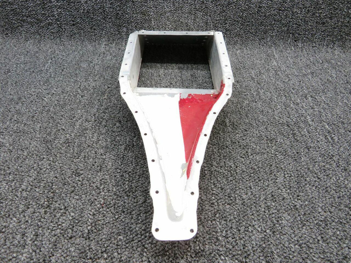 Cessna 2252038-1 Cessna TR182 Scoop Assembly Induction LH