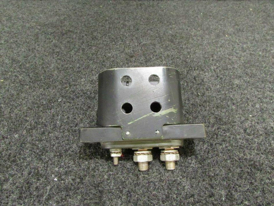 Piper 84563-003 Piper PA46-350P Receptacle Power Supply Volts 28