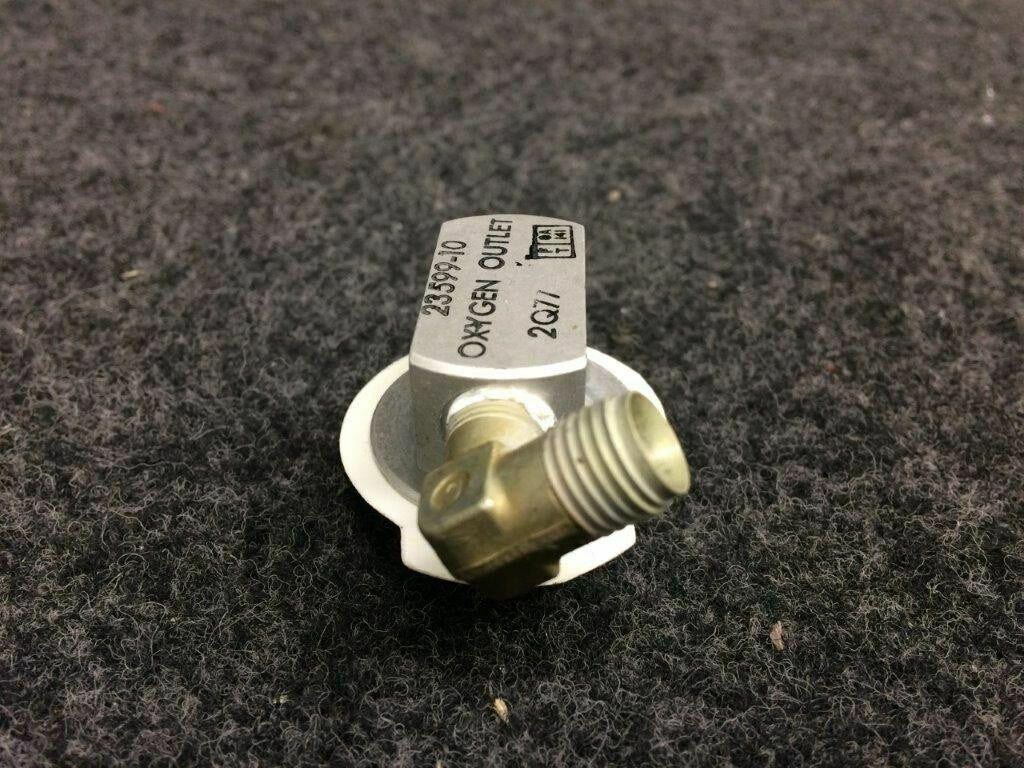 Piper 23599-010 Piper PA-31T Outlet Assy Oxygen