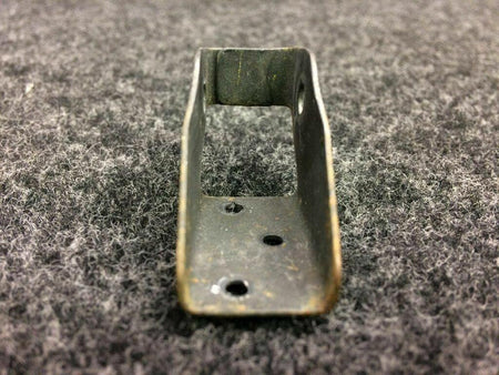 Cessna 0760137-1 Use 0760137-2 Cessna TR182 Elevator Tab Control Pulley Bracket