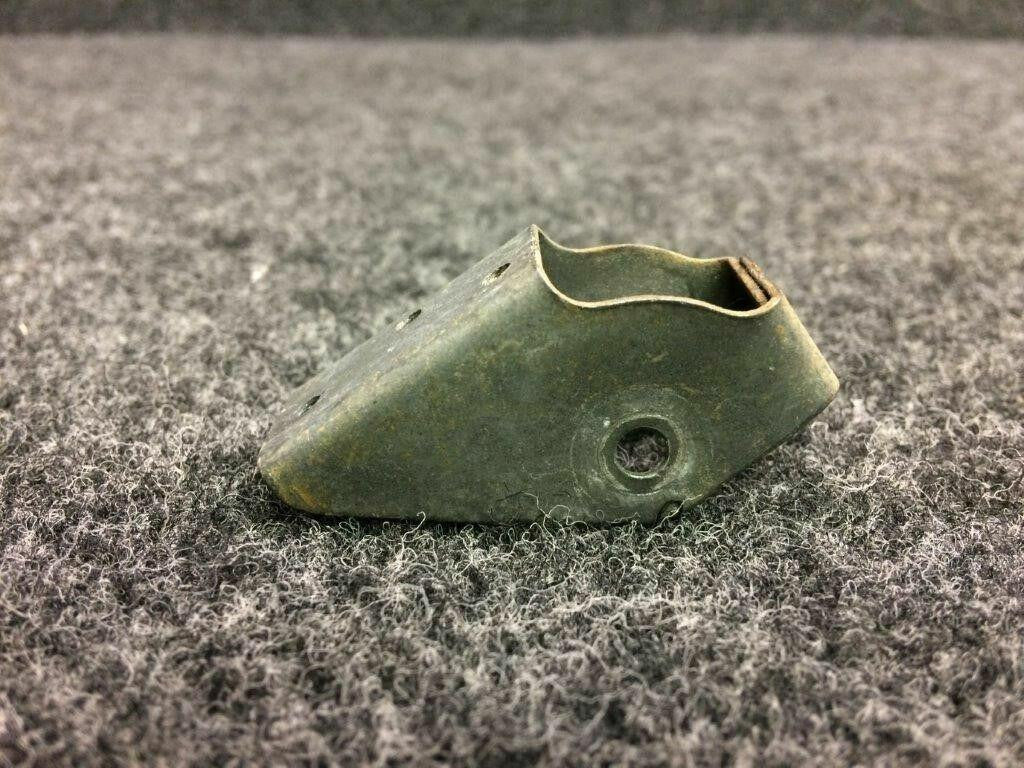 Cessna 0760137-1 Use 0760137-2 Cessna TR182 Elevator Tab Control Pulley Bracket