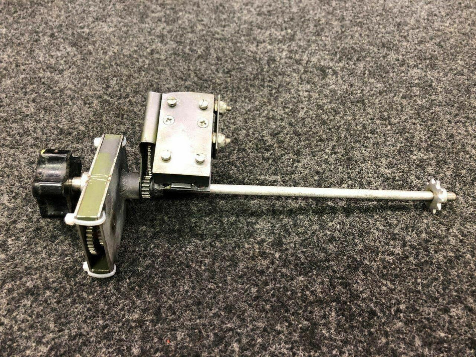Citation 5565750-19 / 5565750-11 Citation 500 Aileron Trim Control W/ Shaft and Gears