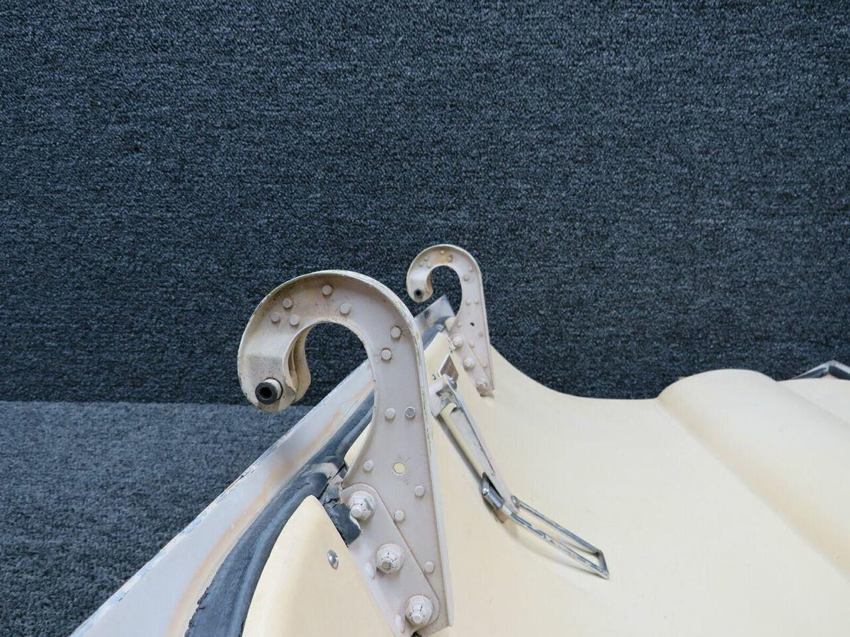 Piper 48504-000 USE 764-363 Piper PA-31T Baggage Door Assembly