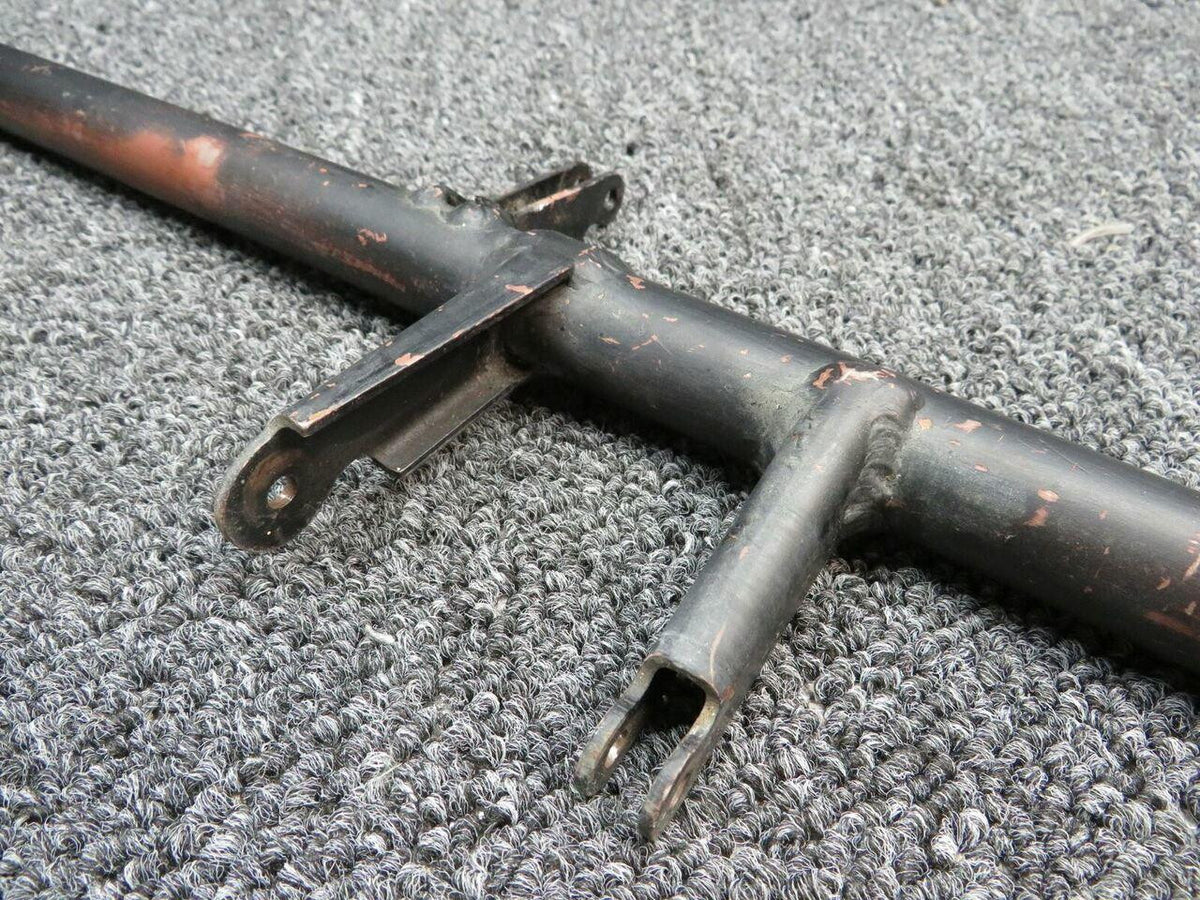 Cessna 1260418-1 Cessna 210B Rudder Pedal Bar LH
