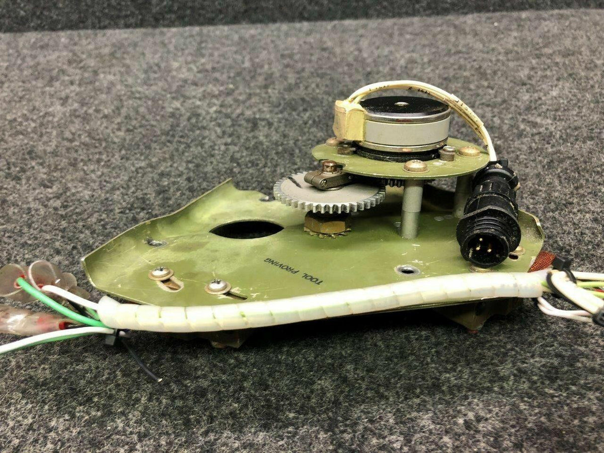 Cessna 5565185-19 Cessna Citation 500 Bracket Flap Motor W/ Switches V 28