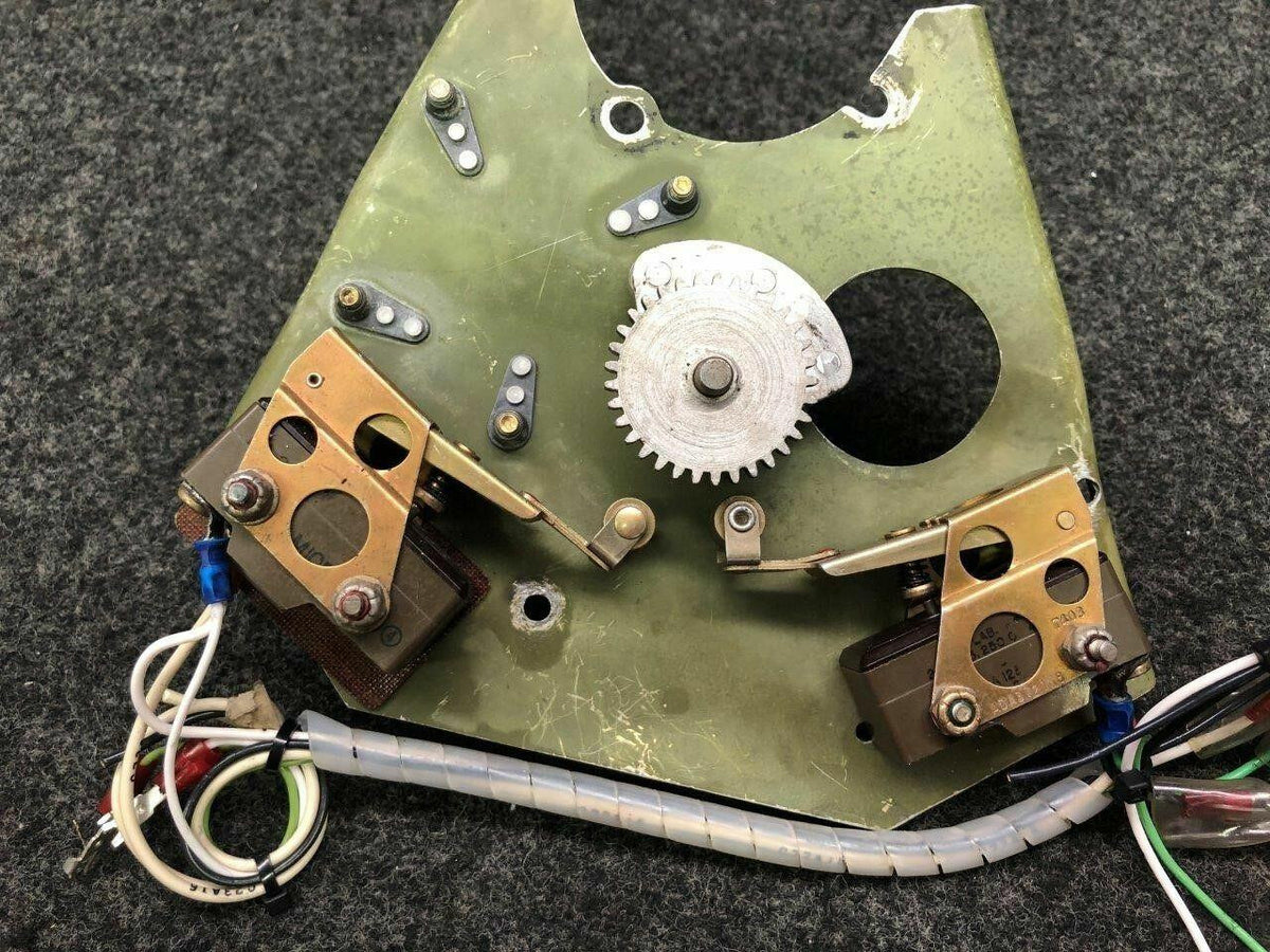 Cessna 5565185-19 Cessna Citation 500 Bracket Flap Motor W/ Switches V 28