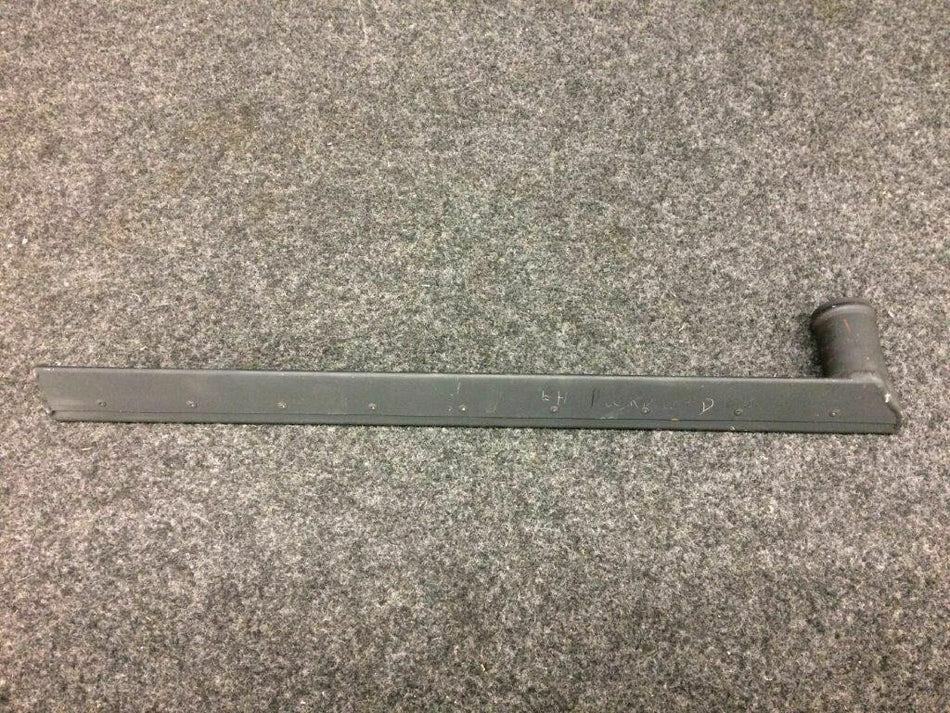 Piper 47722-000 Piper PA-31T Duct Assy Defroster Warm Air LH