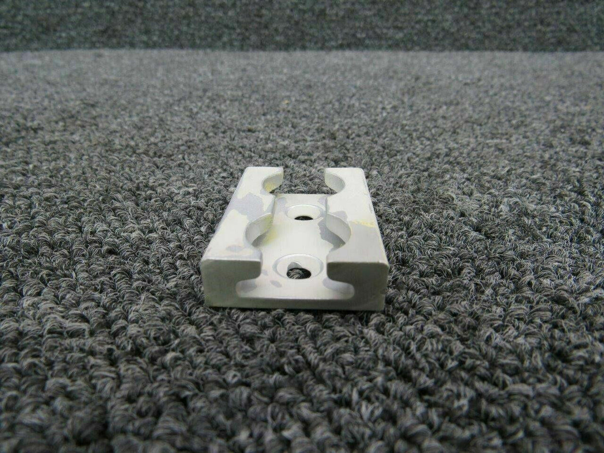 Cessna 2613333-3 Cessna 208B Fitting Cargo Bracket