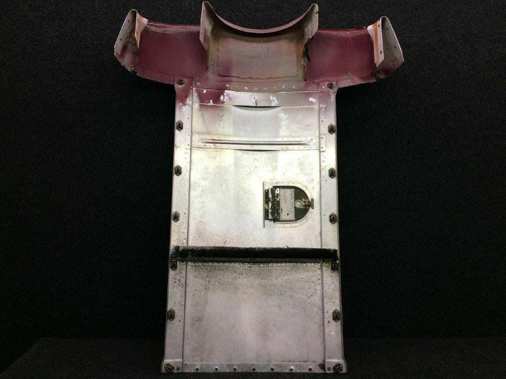 Cessna 2252068-9 Cessna TR182 Upper Cowling Assy W/ Nose Cap