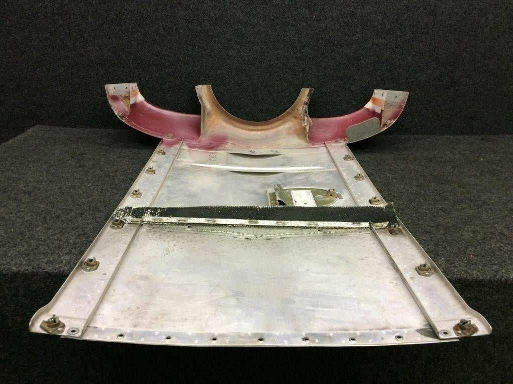 Cessna 2252068-9 Cessna TR182 Upper Cowling Assy W/ Nose Cap
