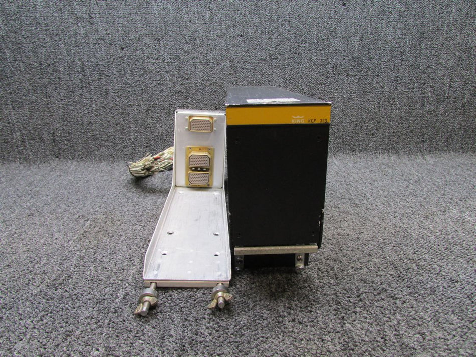 065-0018-03 King KCP-320 Flight Computer with Tray and Mods (115V)