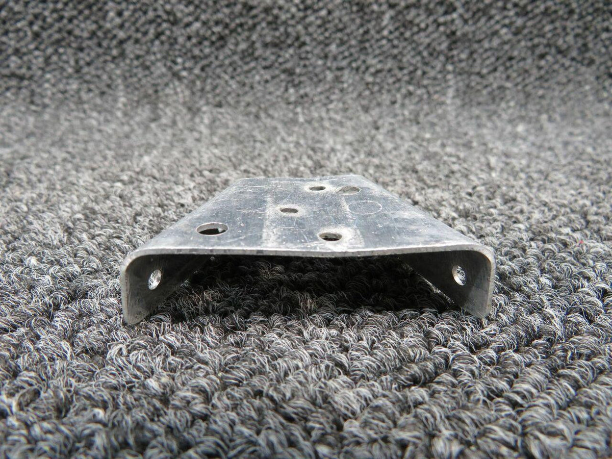 Cessna 2260106-1 Cessna TR182 Support Pulley Bracket