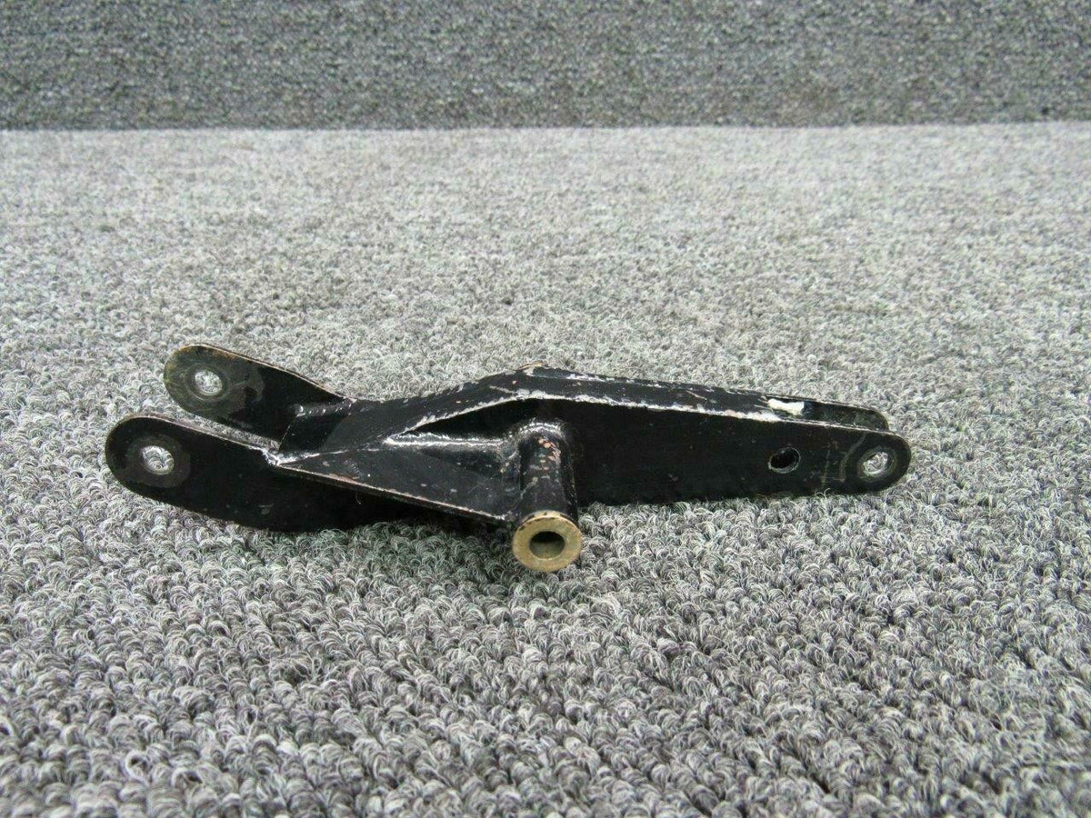 Piper 85063-002 Piper PA46-350P Flap Drive Bellcrank Assy