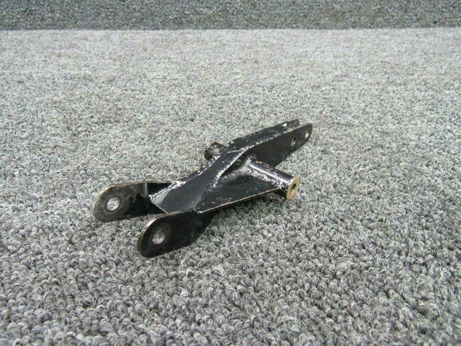 Piper 85063-002 Piper PA46-350P Flap Drive Bellcrank Assy