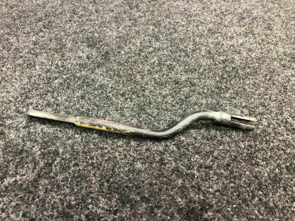 1560506-17 Cessna 337 Link LH Outbd Main Brake BAS Part Sales | Airplane Parts
