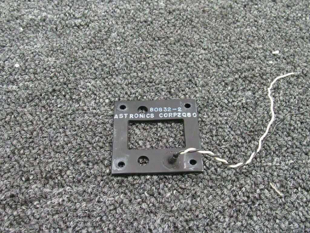 80832-002/ 579-397 Piper PA31T Placard Illuminated Battery Master BAS Part Sales | Airplane Parts