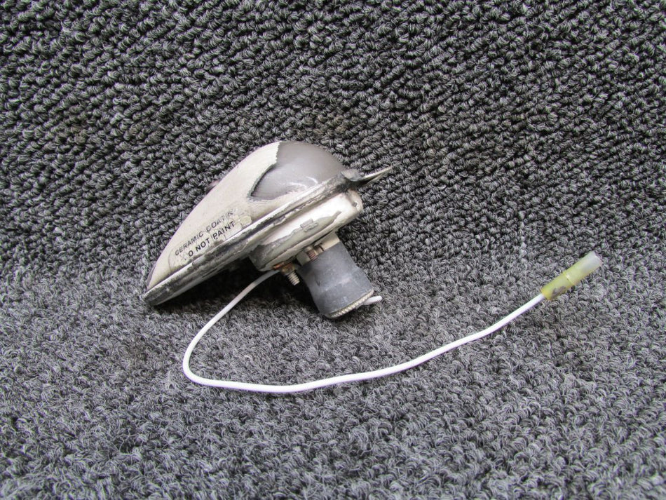 572-585 Piper PA31T Light Assembly Horizontal with Lens