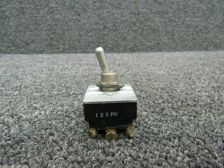 Honeywell MS27408-2M Piper PA31T Honeywell Toggle Switch