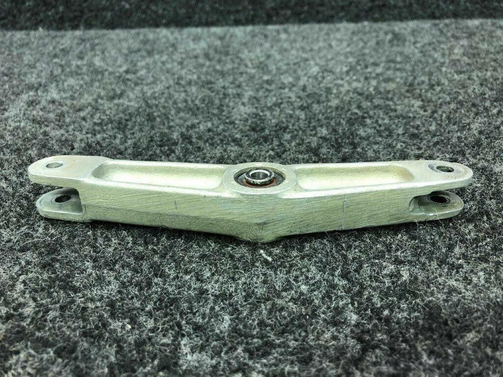 Cessna 1542014-1 Cessna 337 Bellcrank Assy Steering