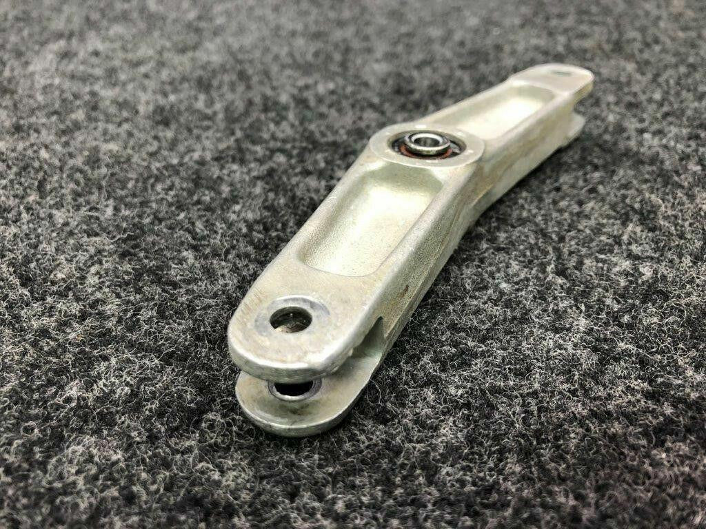 Cessna 1542014-1 Cessna 337 Bellcrank Assy Steering