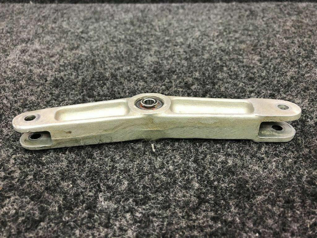 Cessna 1542014-1 Cessna 337 Bellcrank Assy Steering