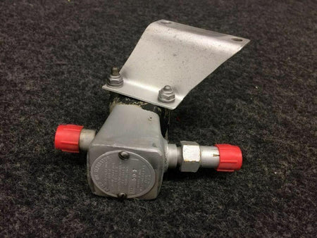 Cessna 218-R Cessna 182 Pesco Oil Seperator Alt P/N 3D-218-R