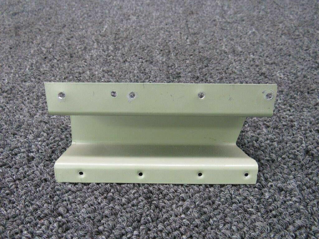 Cessna 0713943-3 Cessna 182T Guard Assembly