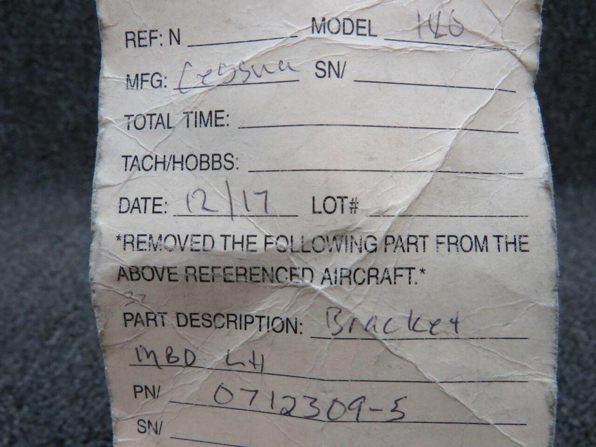 Cessna 0712309-5 Cessna 180H Tail Wheel Steering Bracket Inbd LH