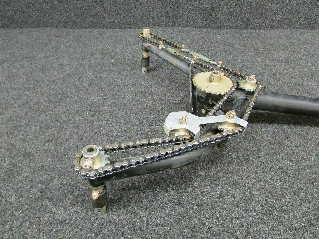 Cessna 0460128-1 Cessna 150L Control Y Assy