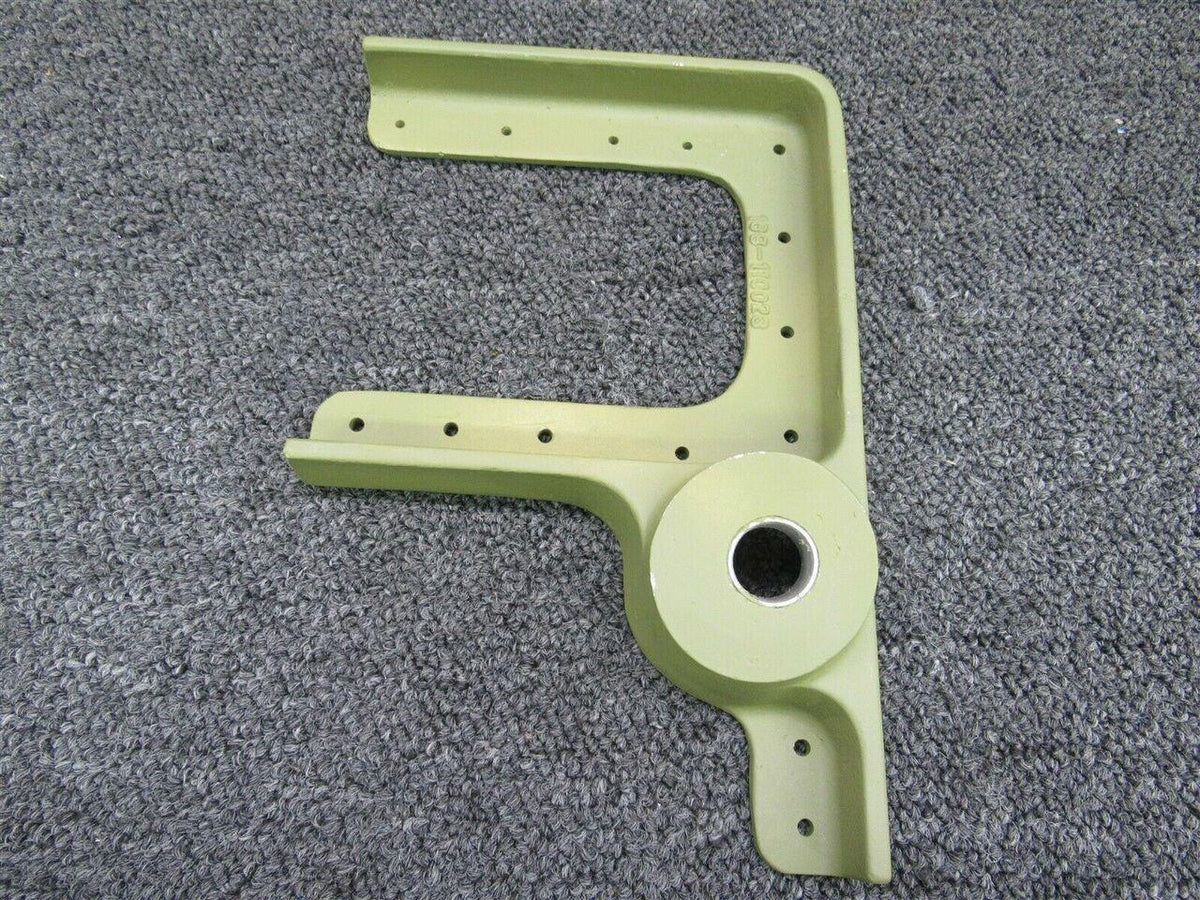 Beechcraft 169-110024-5 Beech B24R Fitting LH Aft Side Downlock