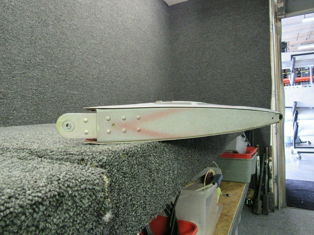 Piper 83401-002 Piper PA46-350 Fin Assy Vertical Missing Leading Edge Bracket
