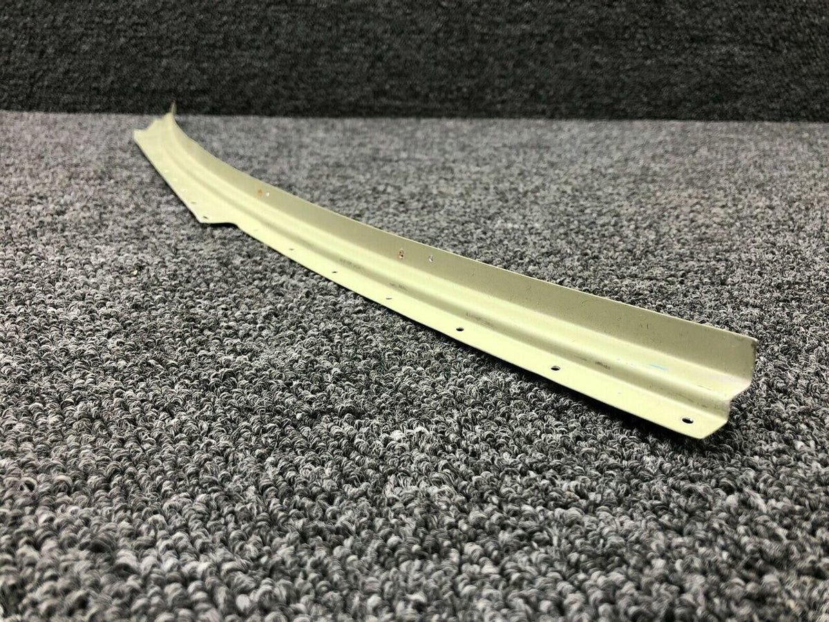 Cessna 0711680-4 Cessna 182T Retainer RH Upper