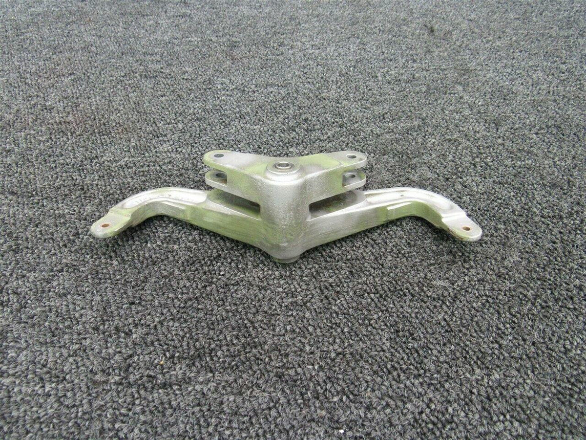 Beechcraft 169-524020-1 Beech B24R Arm Aileron Control